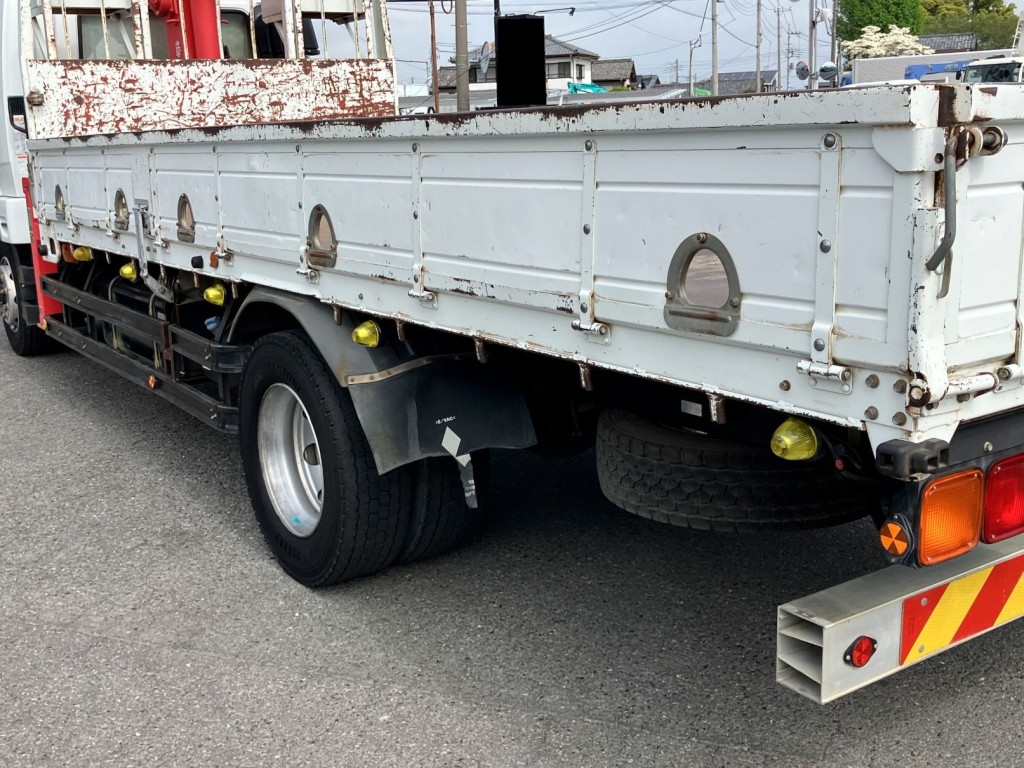 助手席側アオリにキズ・凹み・サビがあります。|三菱 ファイター QKG-FK62FZの写真50