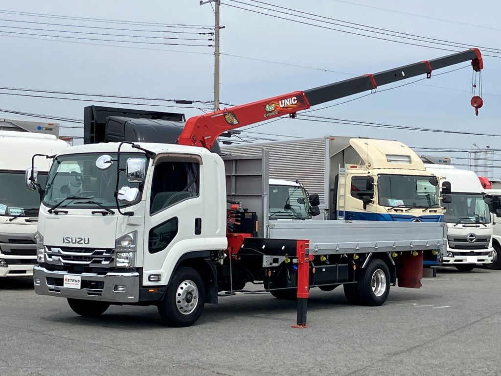 いすゞ フォワード 2RG-FRR90S2(2WD)の写真1