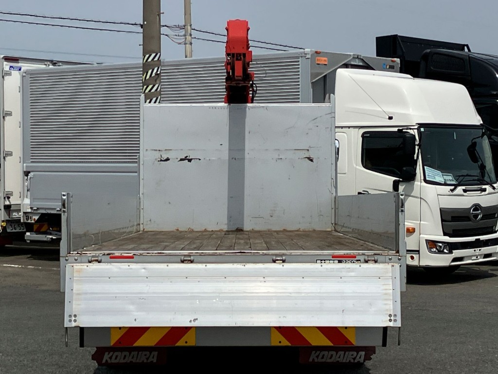 荷台全体の状態です。|いすゞ フォワード 2RG-FRR90S2(2WD)の写真8