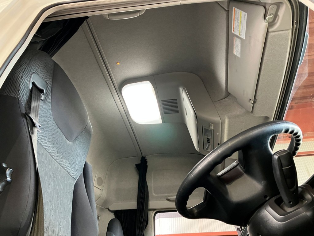 三菱 スーパーグレート 2KG-FV70HXの写真6