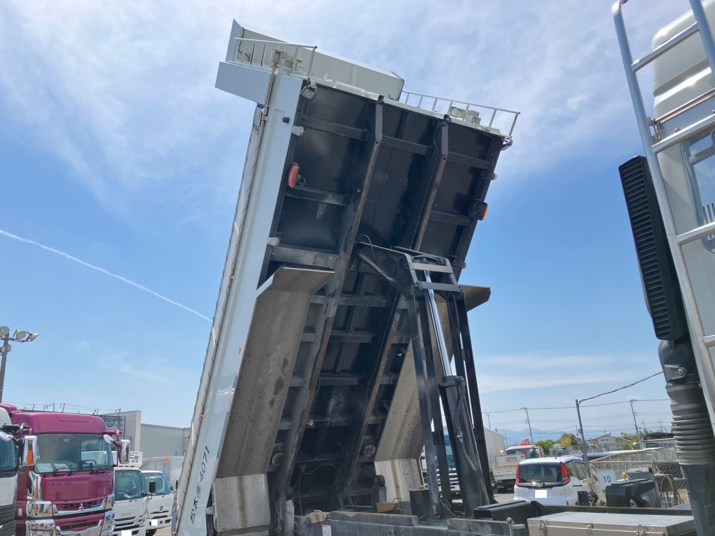 三菱 スーパーグレート 2KG-FV70HXの写真11