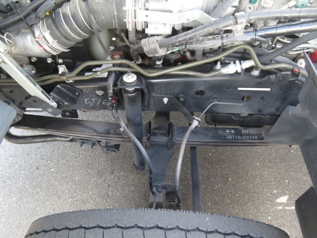 脚廻りにサビがあります。|日野 レンジャー 2KG-FD2ABG(2WD)の写真41