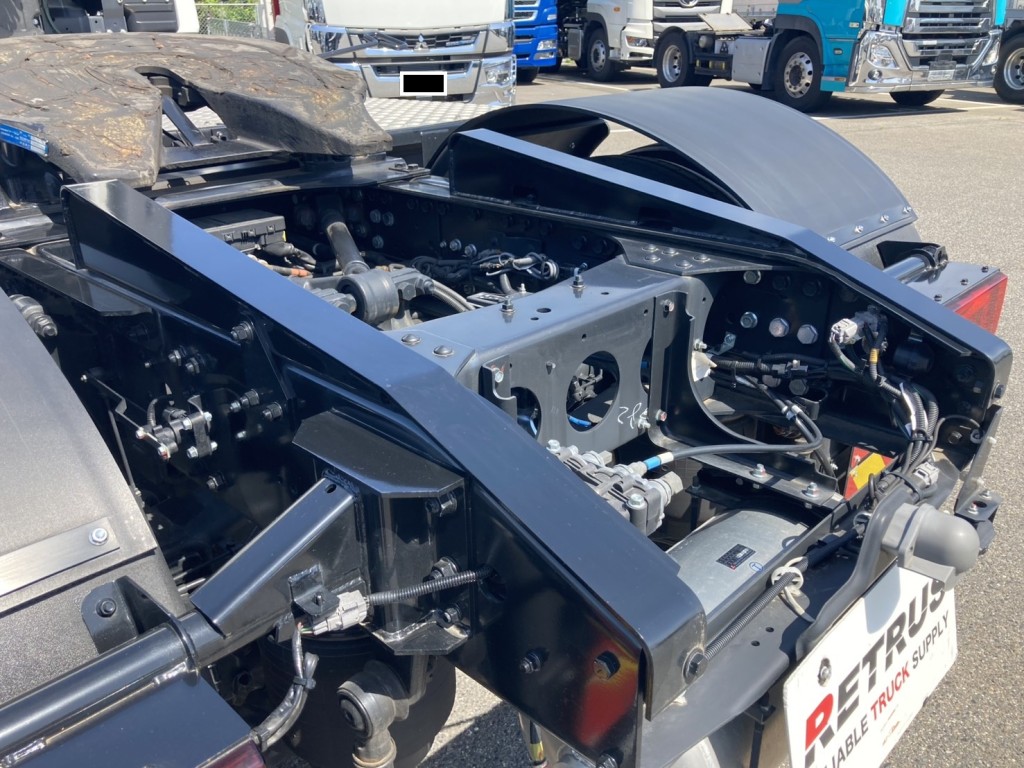 シャーシとカプラーガイドの状態です。|三菱 スーパーグレート 2RG-FP84VERの写真14