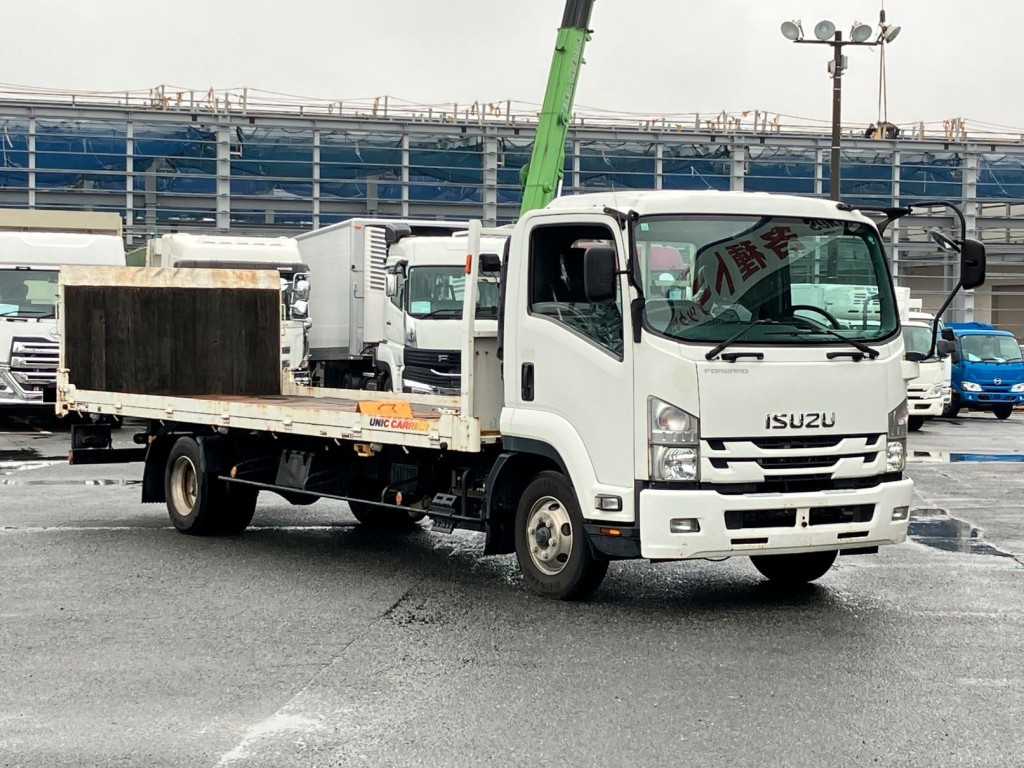 いすゞ フォワード TKG-FRR90S1(2WD)の写真2