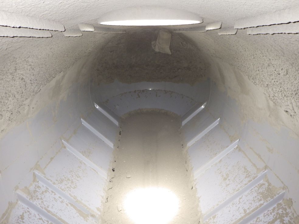 いすゞ ギガ 2PG-CYL77CM(6x2)の写真9