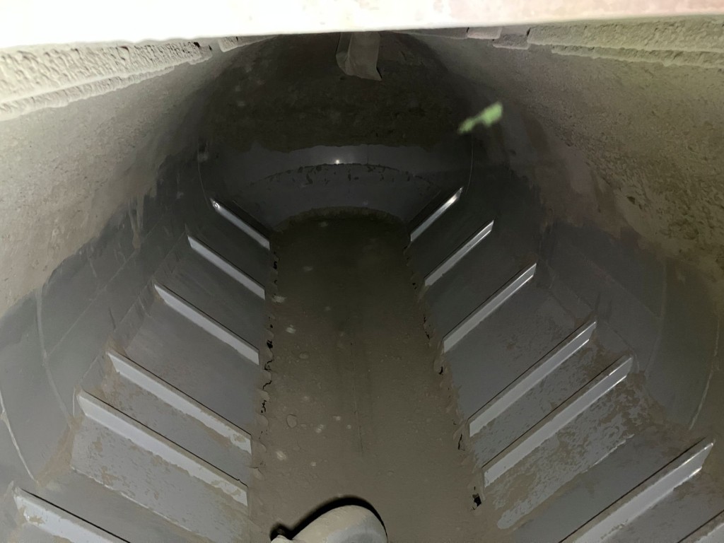 いすゞ ギガ 2PG-CYL77CM(6x2)の写真10