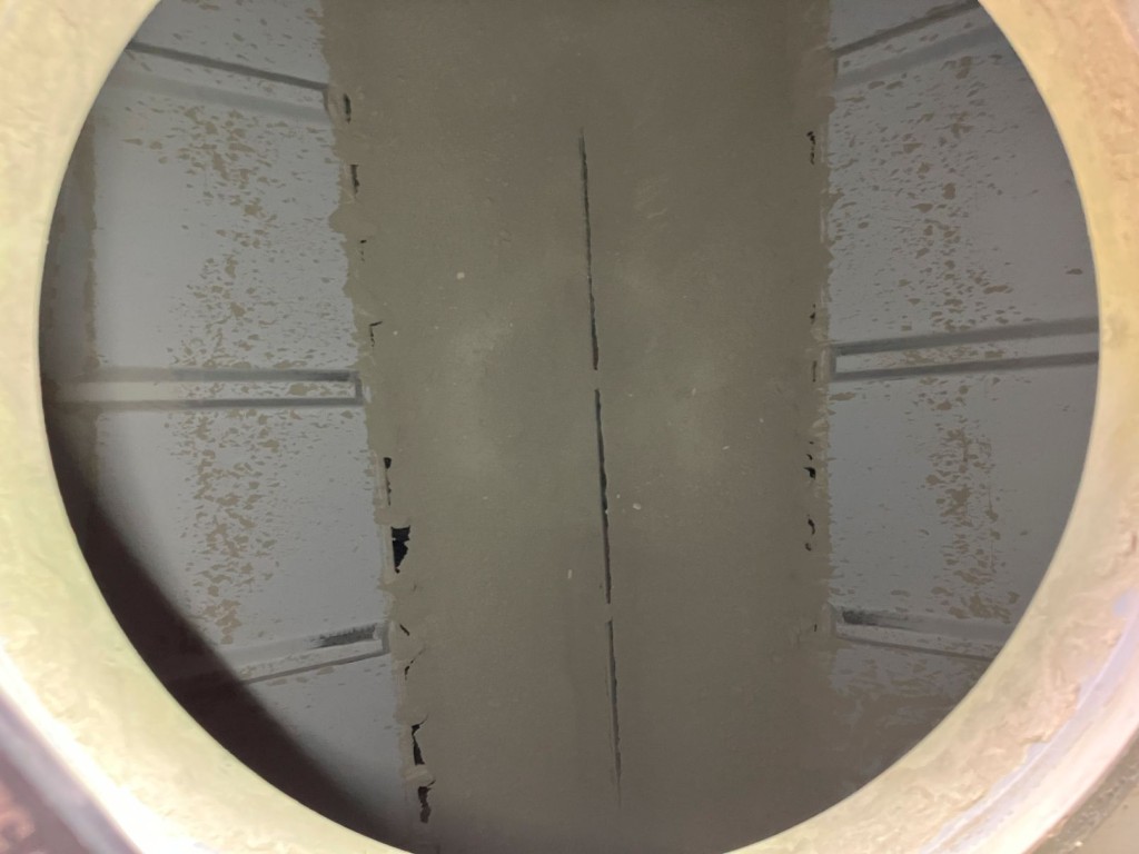 いすゞ ギガ 2PG-CYL77CMの写真15