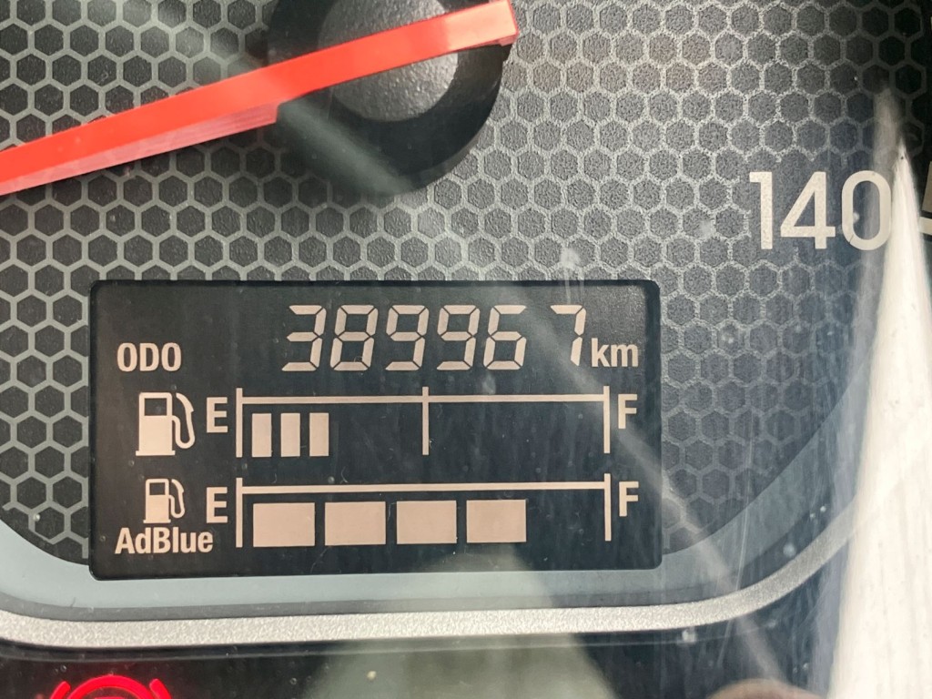 いすゞ ギガ 2PG-CYL77CMの写真29