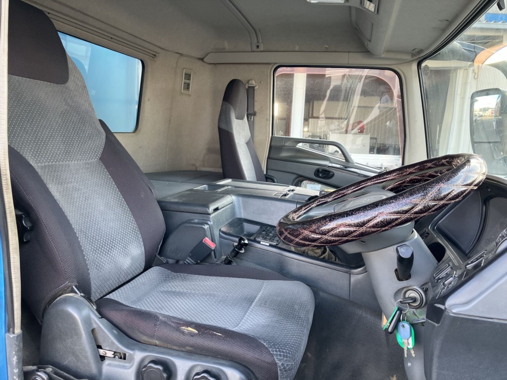 三菱 スーパーグレート QKG-FV50VXの写真9