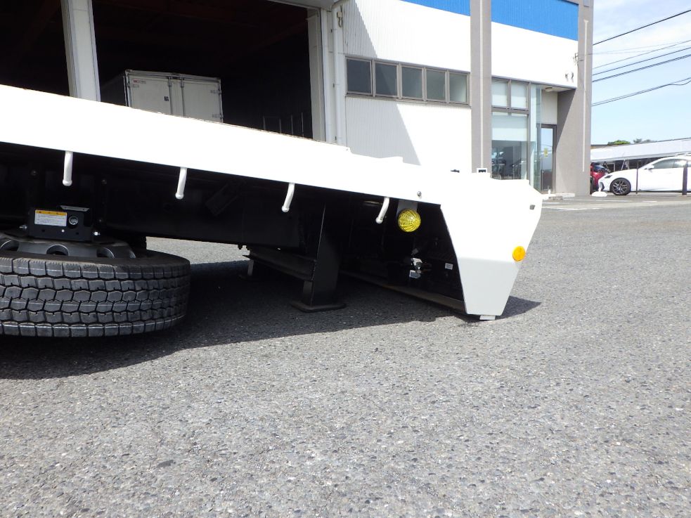 化粧板の着いた状態です。|日野 レンジャー 2KG-GK2ABAの写真15