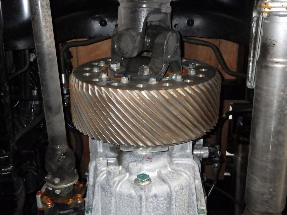 リターダ付です。|日野 レンジャー 2KG-GK2ABA(6x4)の写真17