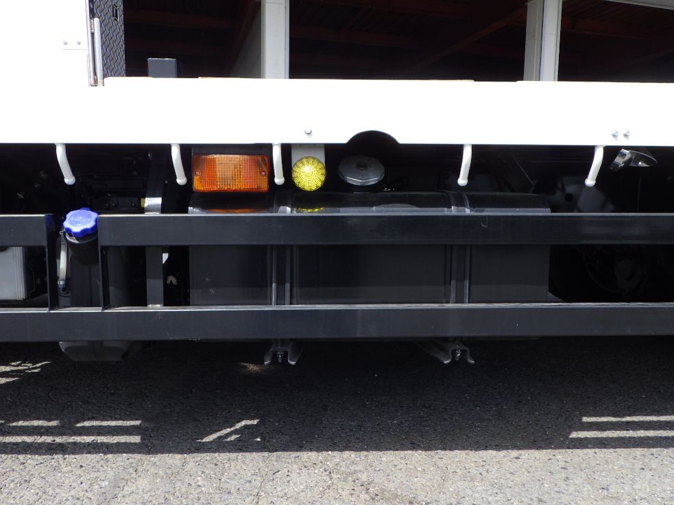 燃料タンクは２００Lです。|日野 レンジャー 2KG-GK2ABA(6x4)の写真21
