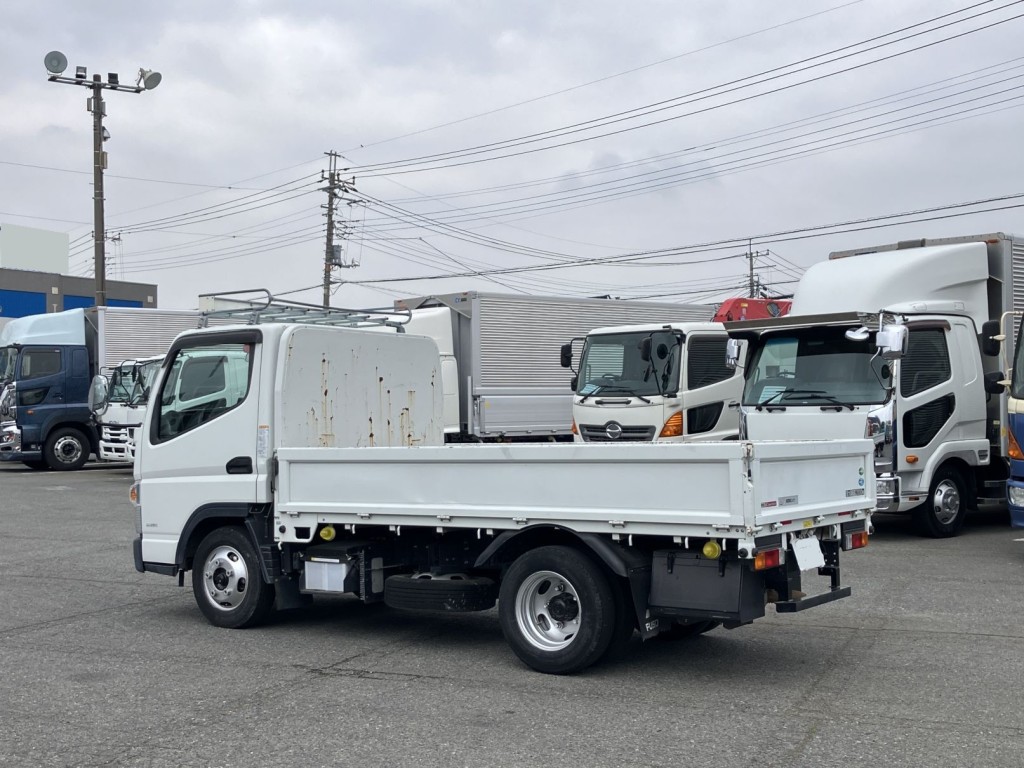 三菱 キャンター 2RG-FBA20(2WD)の写真3