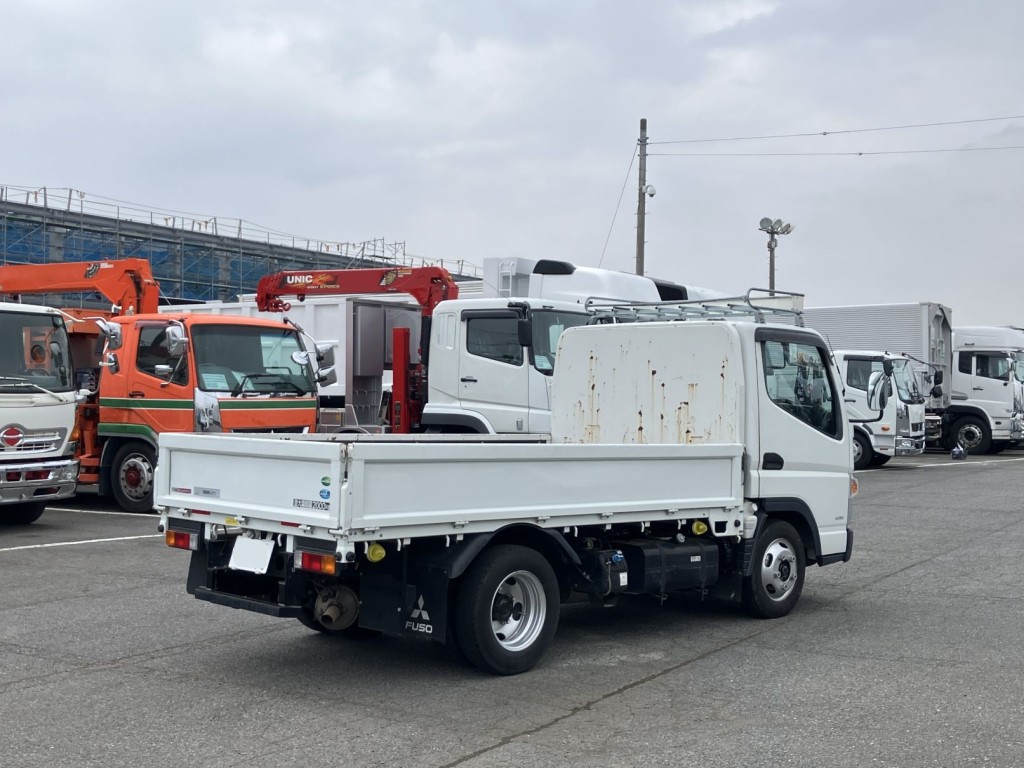 三菱 キャンター 2RG-FBA20(2WD)の写真4