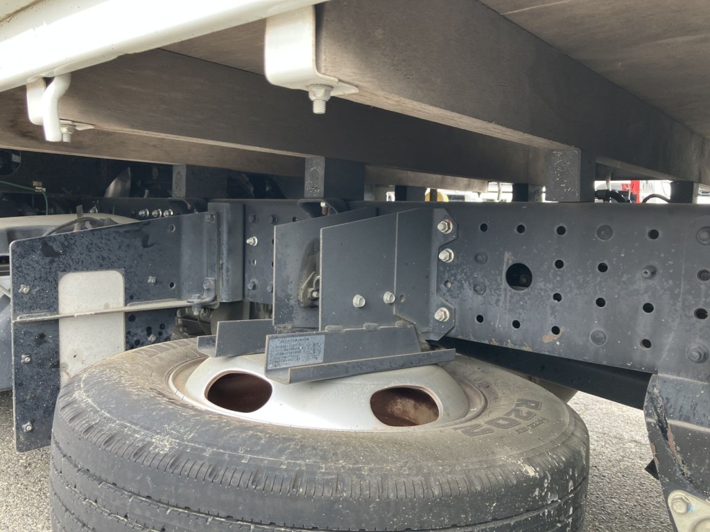 三菱 キャンター 2RG-FBA20(2WD)の写真7