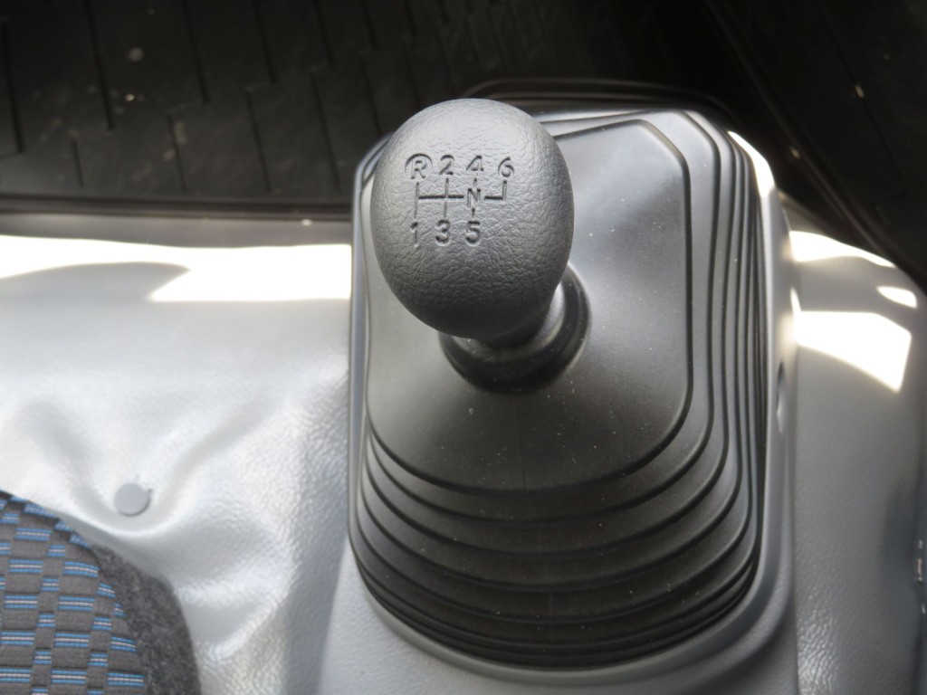 日野 デュトロ 2KG-XZU722M(2WD)の写真12