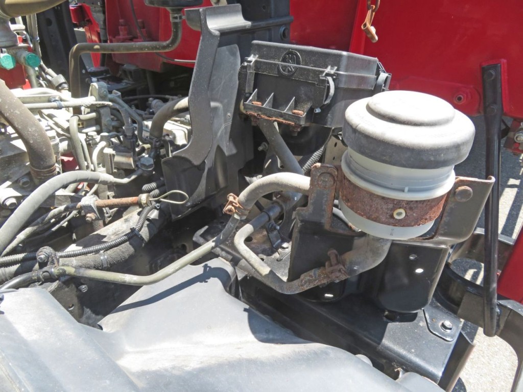 助手席側フェンダー上部周りにサビがあります。|日野 レンジャー 2KG-FD2ABA(2WD)の写真42