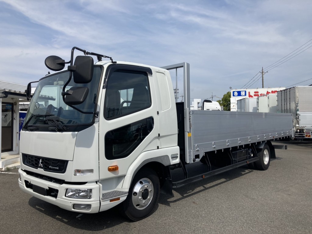 未使用のアルミホイール付きふそう6,7mワイドの平ボデーです。|三菱 ファイター 2KG-FK62F(2WD)の写真1