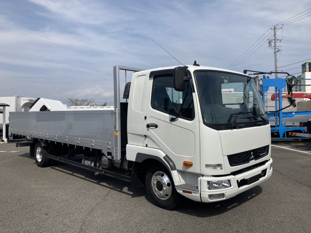 未使用のアルミホイール付きふそう6,7mワイドの平ボデーです。|三菱 ファイター 2KG-FK62F(2WD)の写真2