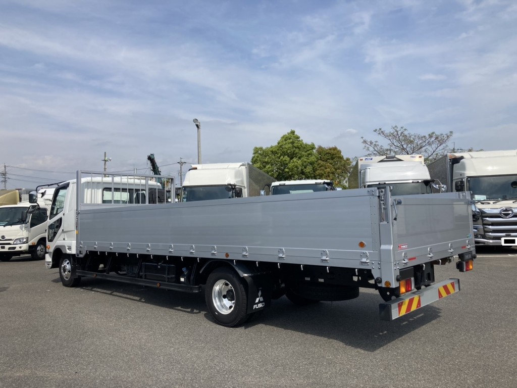 三菱 ファイター 2KG-FK62F(2WD)の写真3