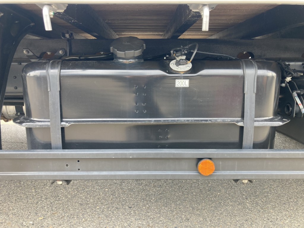 燃料タンクです。|三菱 ファイター 2KG-FK62F(2WD)の写真23