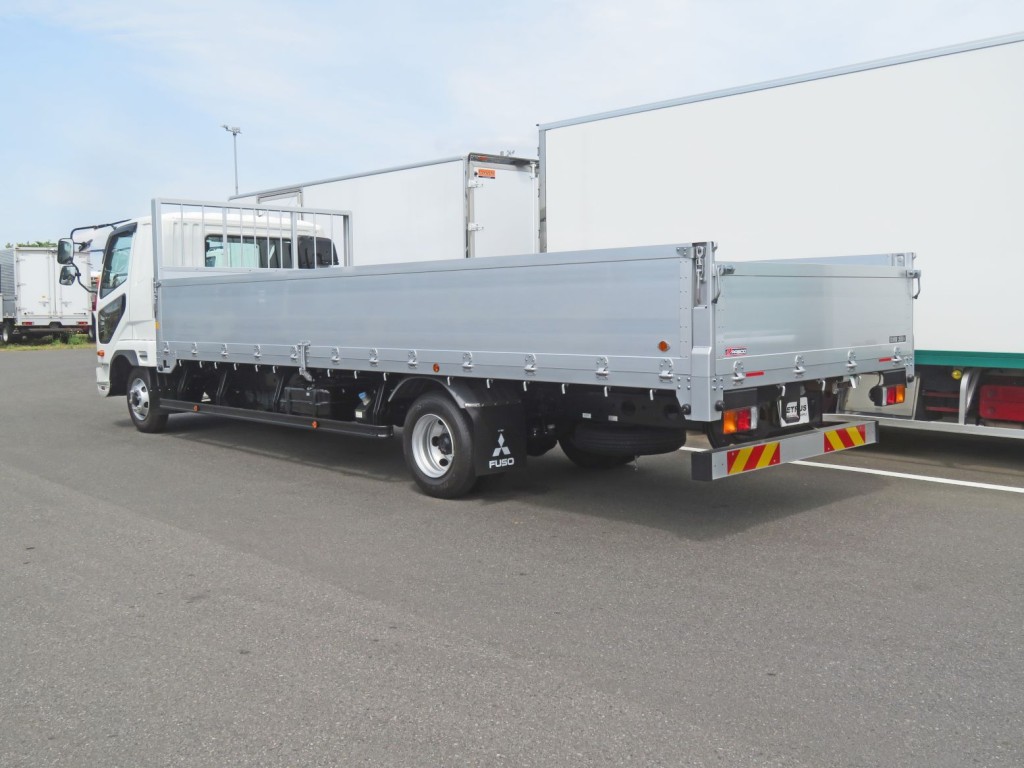 三菱 ファイター 2KG-FK62F(2WD)の写真3