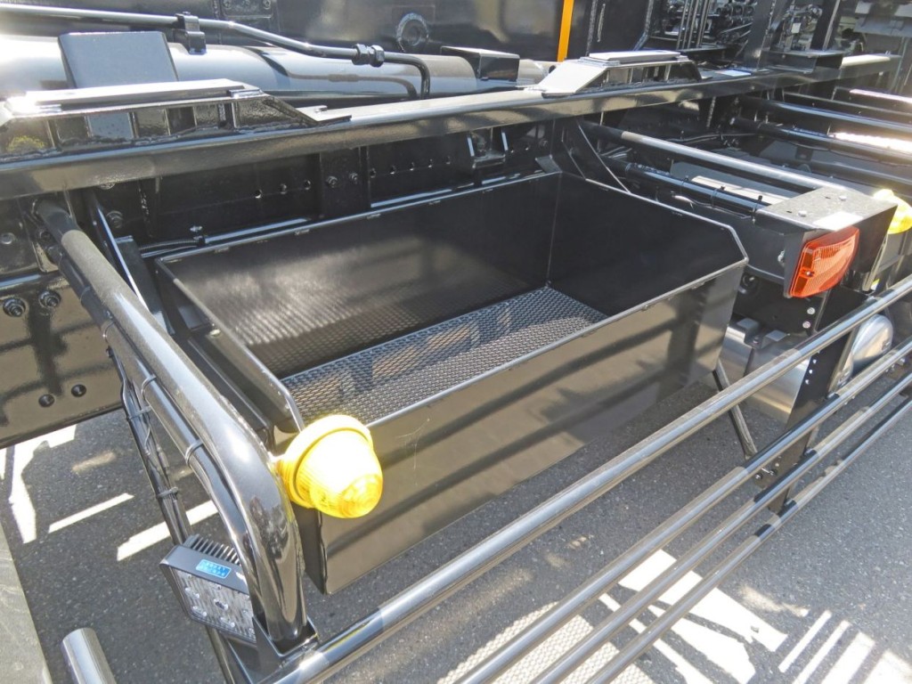 物入付きです。|三菱 スーパーグレート 2KG-FV80VYPの写真12