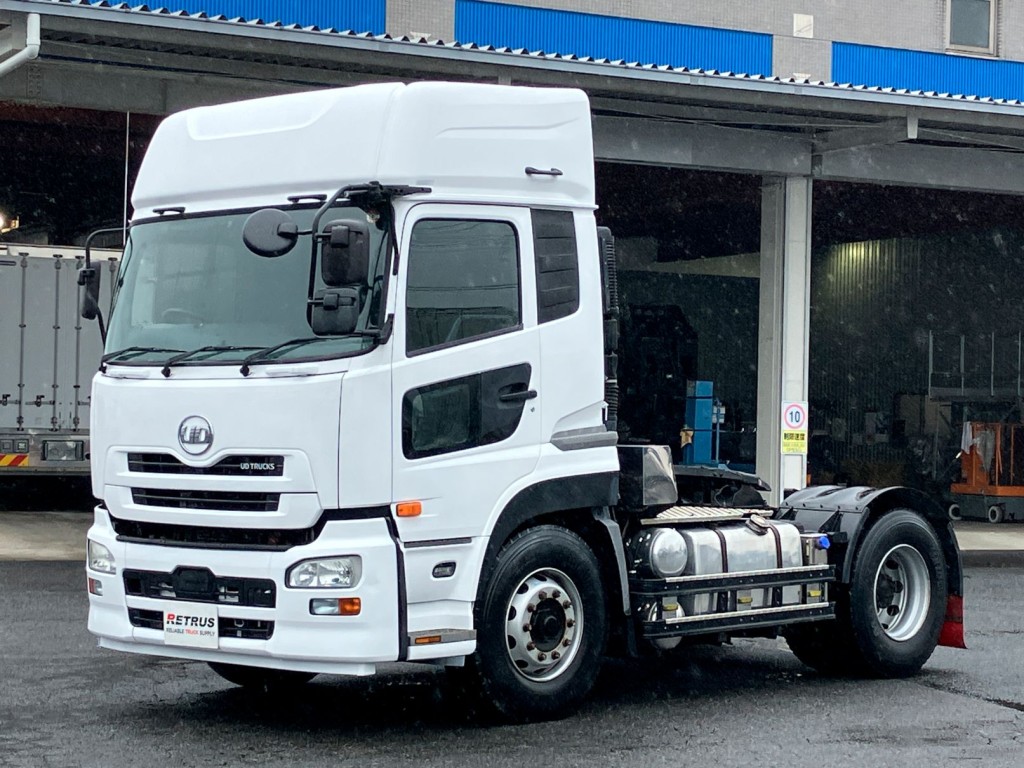 UDトラックス クオン QKG-GK6XAB(2WD)の写真1