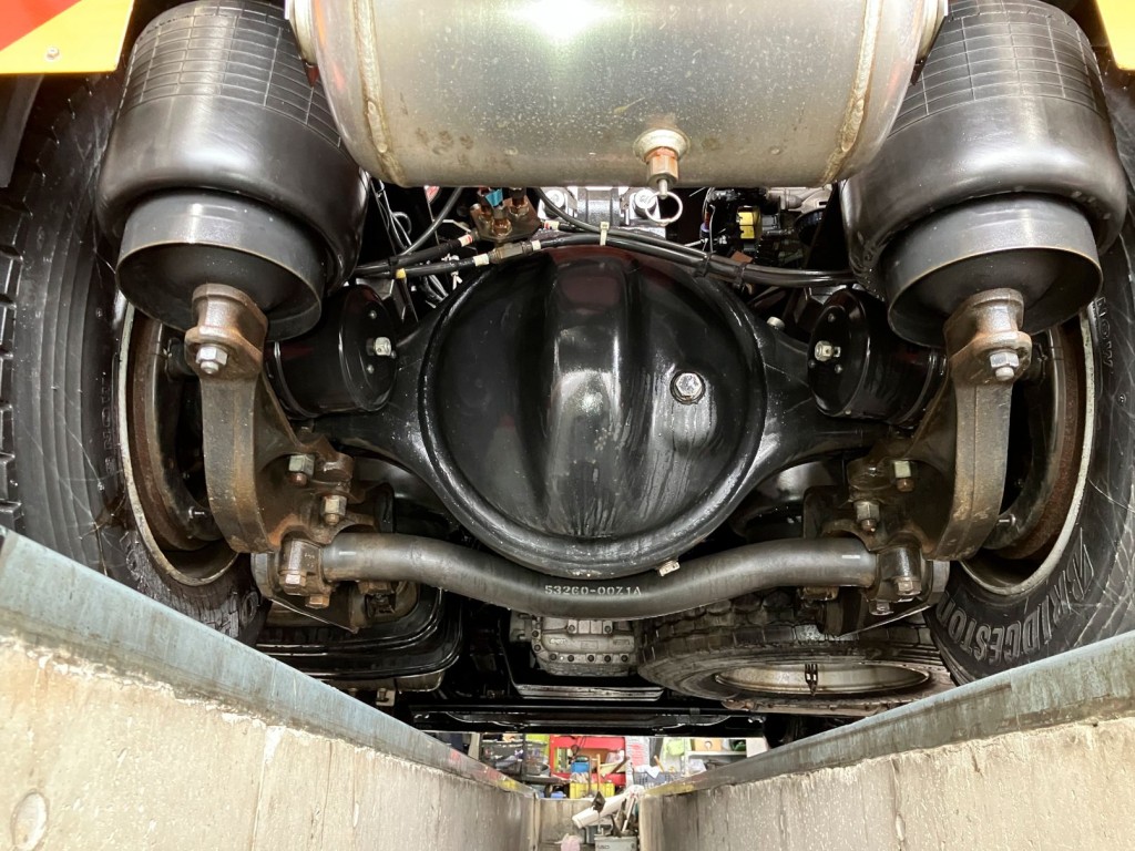 下周りの状態です。|UDトラックス クオン QKG-GK6XAB(2WD)の写真42