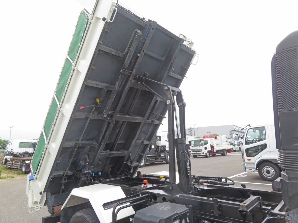 日野 レンジャー 2KG-FC2ABA(2WD)の写真10