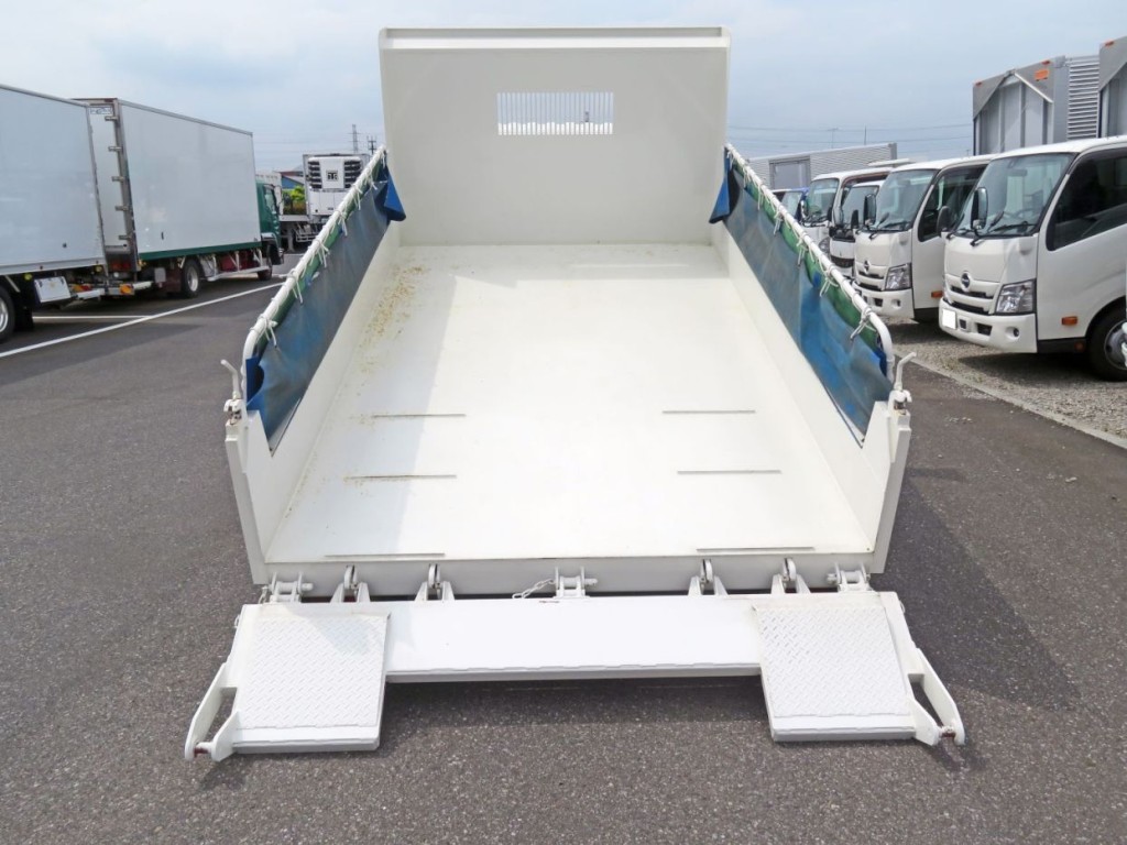 日野 レンジャー 2KG-FC2ABA(2WD)の写真13
