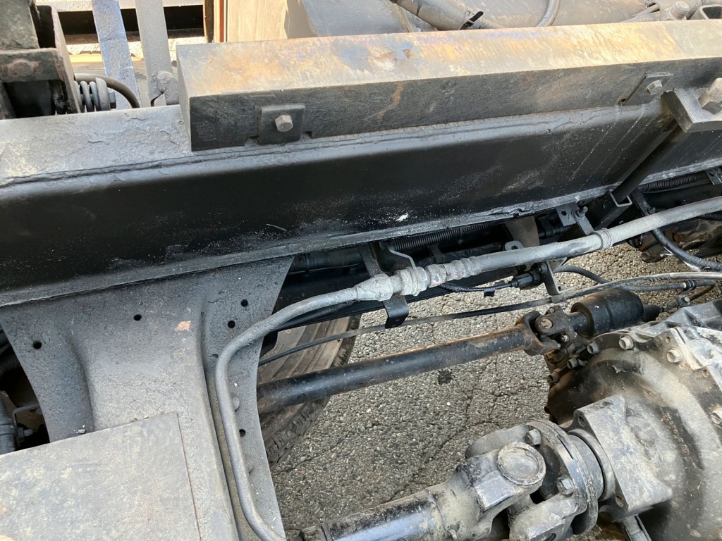 いすゞ ギガ QKG-CXZ77ATの写真11