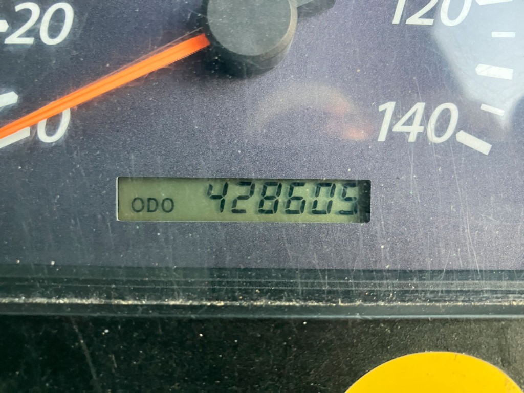 いすゞ ギガ QKG-CXZ77ATの写真24