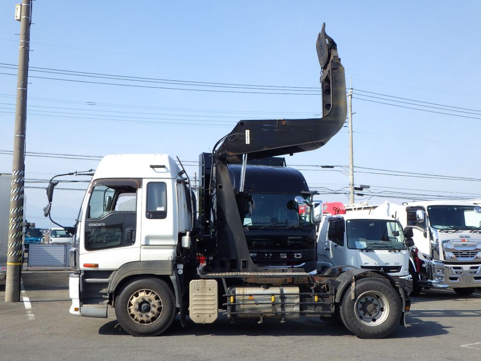 いすゞ ギガ PJ-EXD52G6の写真11