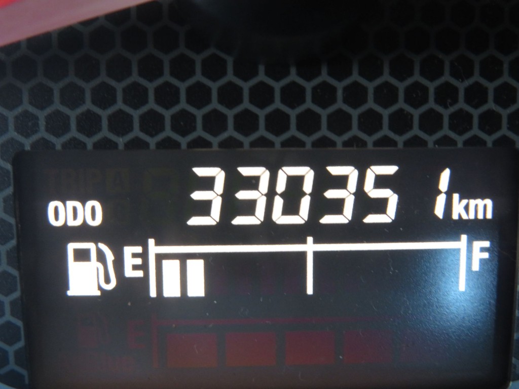 いすゞ フォワード TKG-FRR90T2(2WD)の写真27
