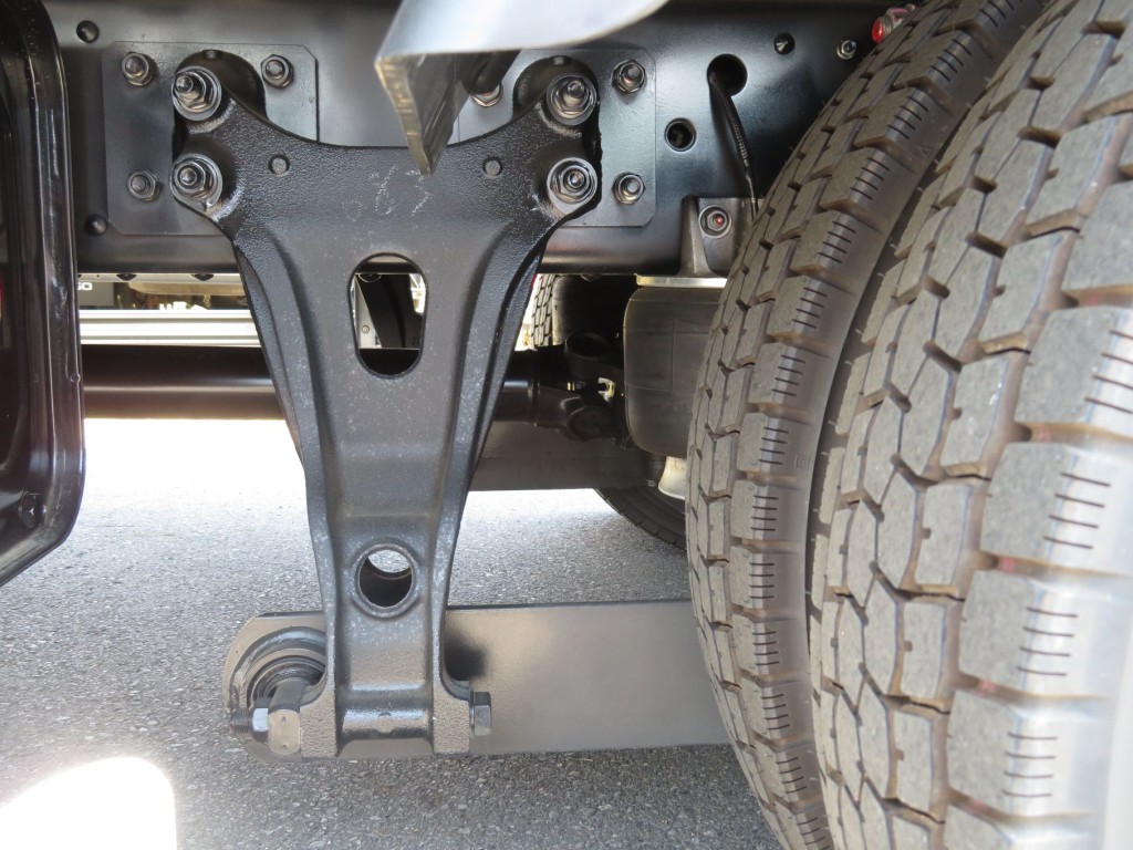 エアサスです。|日野 レンジャー 2PG-FD2ABG(2WD)の写真5