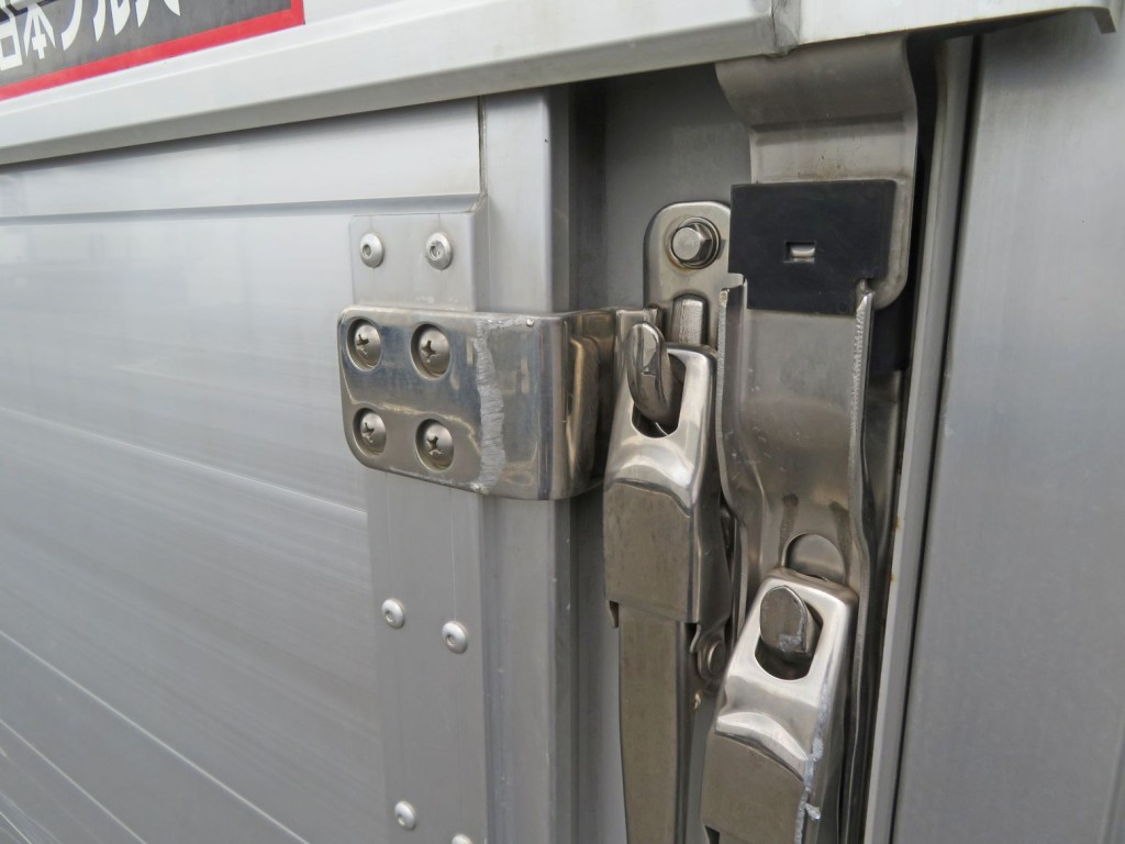 あおりロック受け部にキズがあります。|日野 レンジャー 2PG-FD2ABA(2WD)の写真33