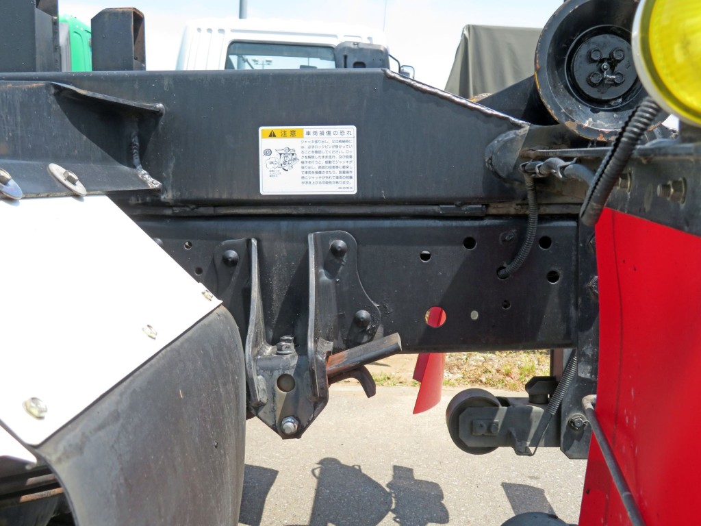 シャーシの状態です。|日野 レンジャー TKG-FD9JGAA(2WD)の写真5