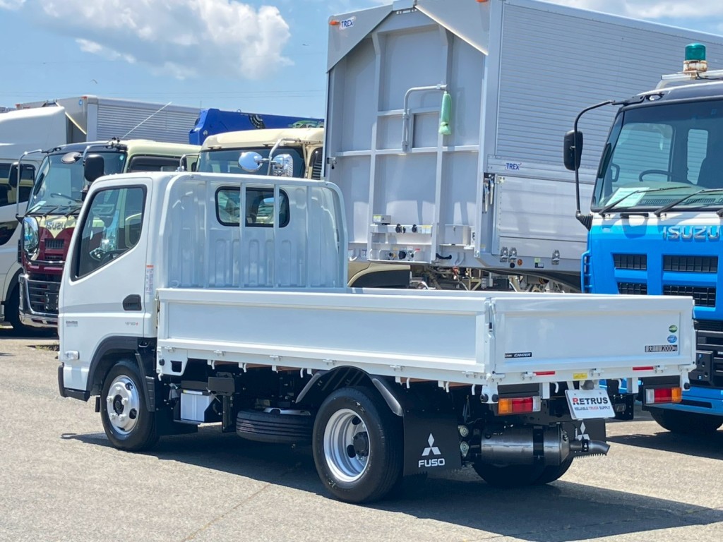 三菱 キャンター 2RG-FBA20(2WD)の写真3
