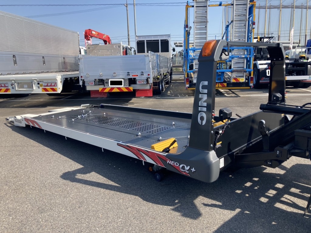 ボデーをスライドし、接地させた状態です。|日野 デュトロ 2KG-XZU722M(2WD)の写真22