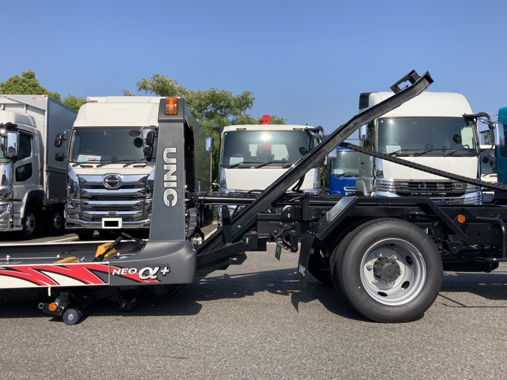 ボデーをスライドし、接地させた状態です。|日野 デュトロ 2KG-XZU722M(2WD)の写真28
