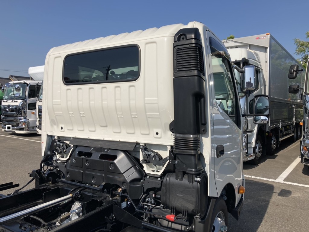 キャブバックの状態です。|日野 デュトロ 2KG-XZU722M(2WD)の写真31