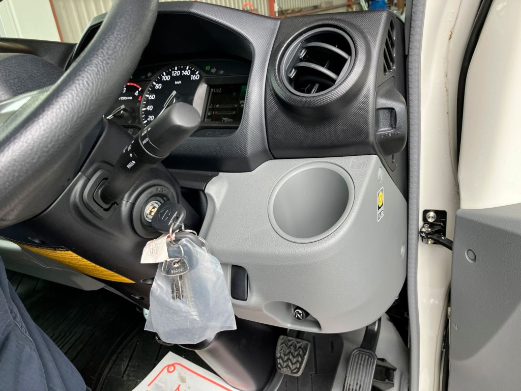 日野 デュトロ 2KG-XZU712M(2WD)の写真24