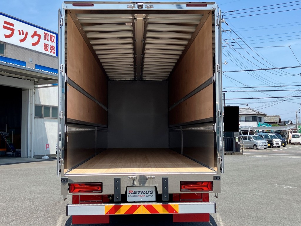 荷台全体の状態です。門口周りはステンレス製です|三菱 スーパーグレート 2PG-FS84HZの写真10