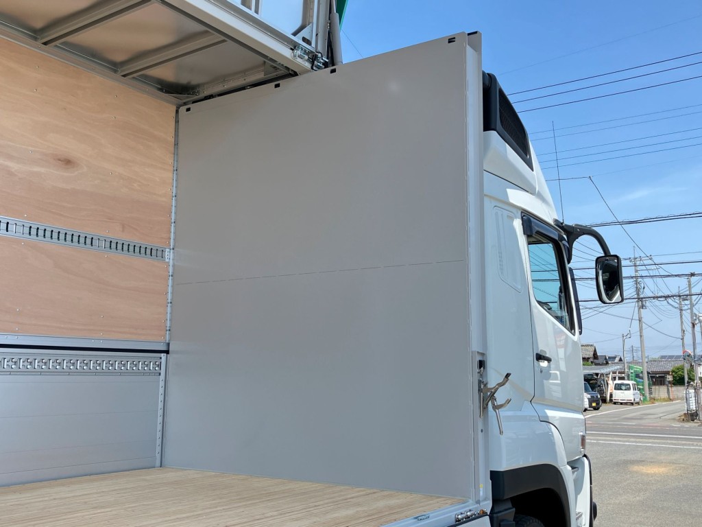 荷台前立ての状態です。|三菱 スーパーグレート 2PG-FS84HZの写真14