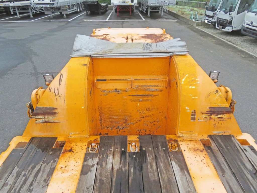 物入周りにキズがあります。|東邦 TL44J5E3Sの写真11
