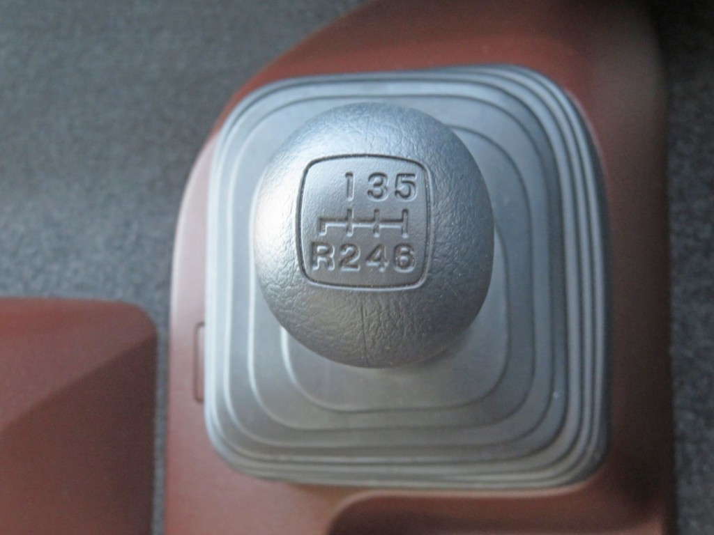 日野 レンジャー 2KG-FD2ABG(2WD)の写真35
