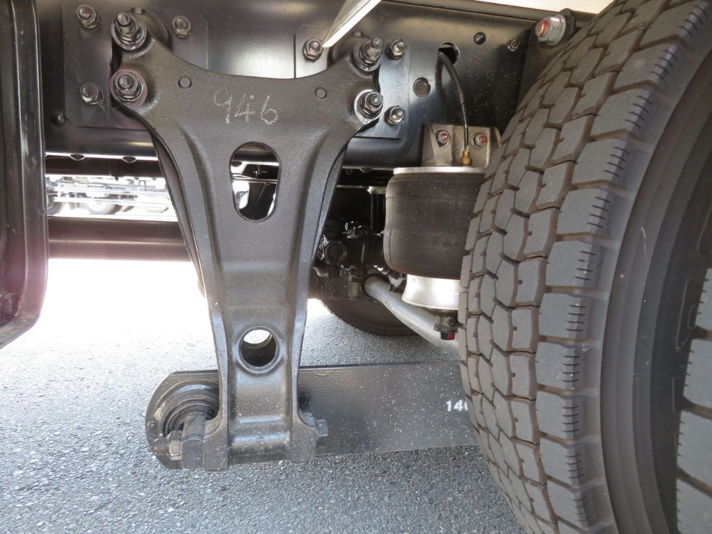 エアサスです。|日野 レンジャー 2KG-FD2ABG(2WD)の写真5