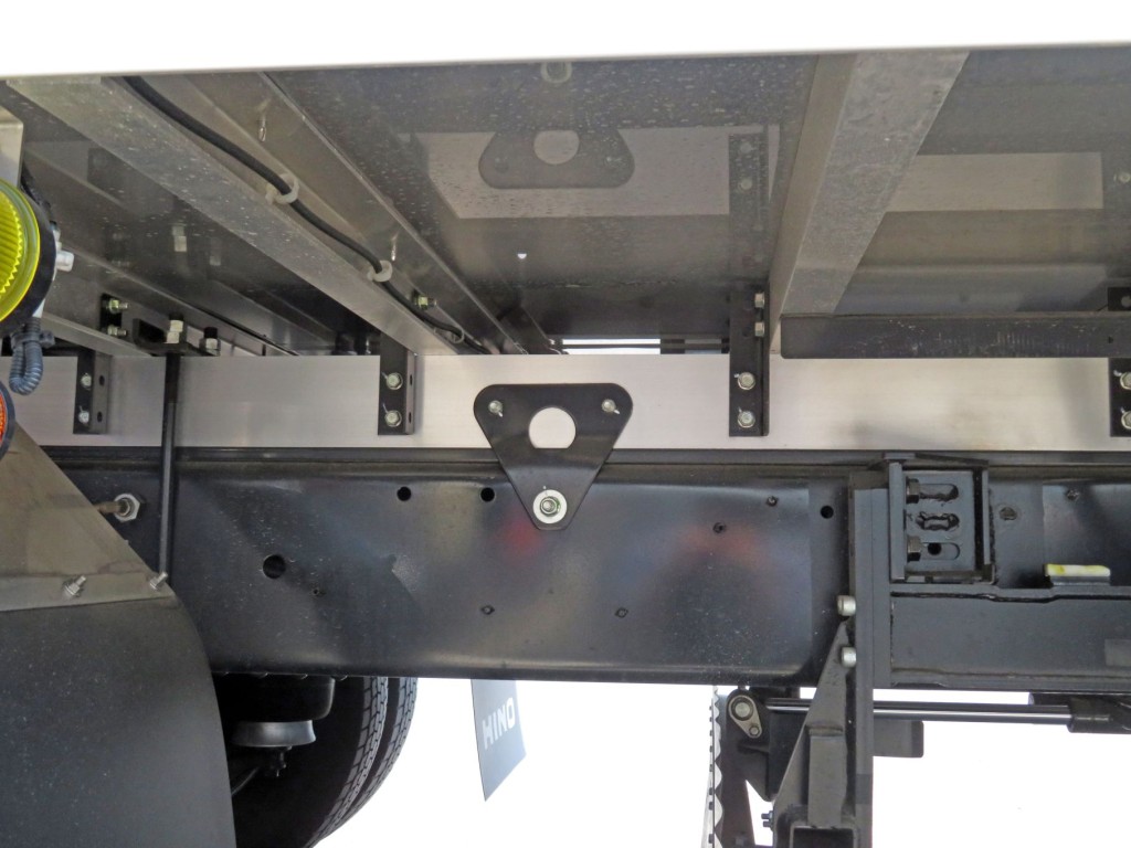 シャーシとネタの状態です。|日野 レンジャー 2KG-FD2ABG(2WD)の写真7