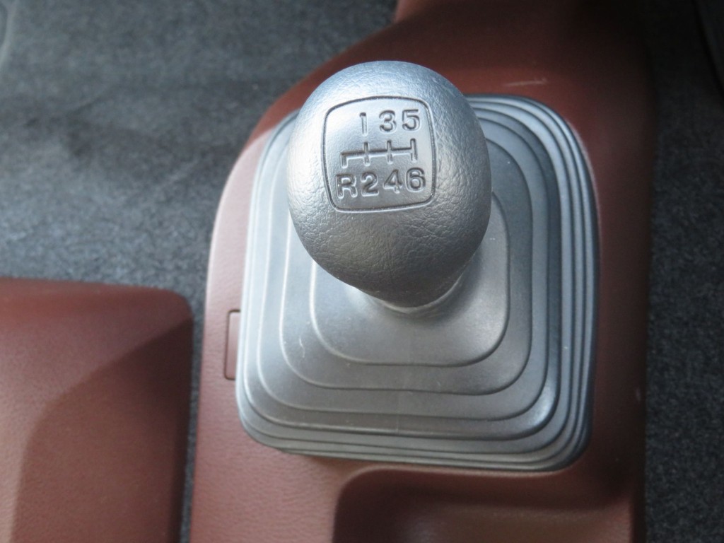 日野 レンジャー 2KG-FD2ABG(2WD)の写真21